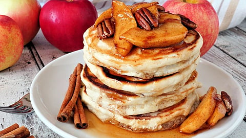 How To Make Apple Oats Recipe in Marathi - Saam TV