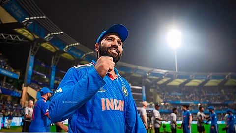 rohit sharma and team India won toss aginst new zealand in world cup 2023 semi final