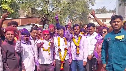 yogesh wadal of vanchit bahujan aghadi wins in akola zp by election
