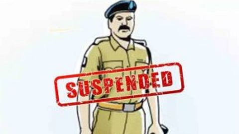 Dhule News Police suspended