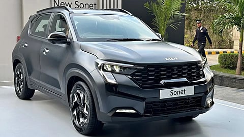 Kia Sonet Facelift Features, Price (Details in Marathi)