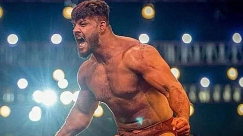 sikandar shaikh bagged title in bhoom kusti spardha near dharashiv