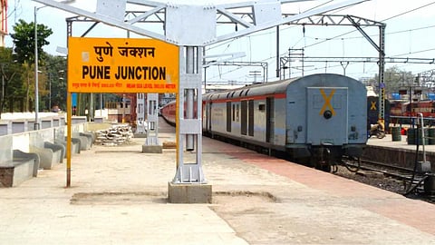 Pune to Ayodhya Trains Ticket Booking