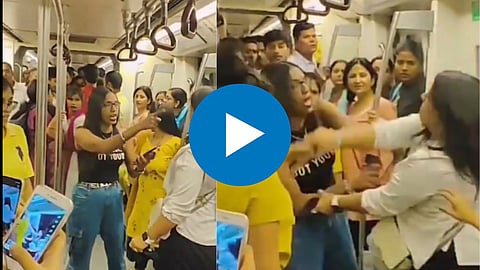 Delhi Metro Viral Video
