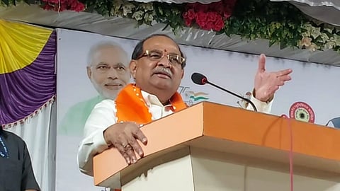 radhakrishna vikhe patil criticizes congress leader balasaheb thorat