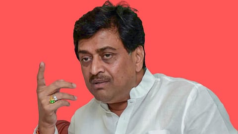 Ashok Chavan Resignation: Maharashtra's Ex-CM Ashok Chavan's resignation from the Congress Party. Know What Is Written In Resignation Letter
