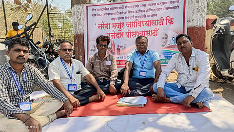 social activists andolan in beed
