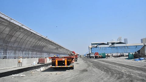 Chief Minister Shinde Took Update on Mumbai Coastal Road Work (Dharamveer Chhatrapati Sambhaji Maharaj Mumbai Sea Road)