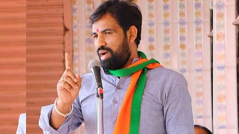 Ram Satpute News: मराठा आरक्षणाचा प्रश्न मिटेपर्यंत फेटा बांधणार नाही; भाजप आमदार राम सातपुतेंचा संकल्प!