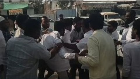 fighting in youth congress meeting near nanded