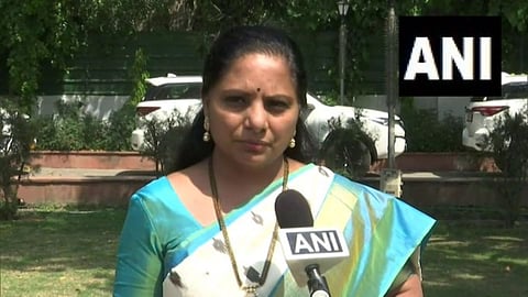 KCR Daughter Kavitha: केसीआर यांची मुलगी के. कविता यांना ईडीने घेतलं ताब्यात