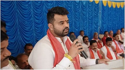 Prajwal Revanna: कर्नाटक सेक्स स्कँडल प्रकरण: खासदार प्रज्वल रेवन्नांची पक्षातून हकालपट्टी