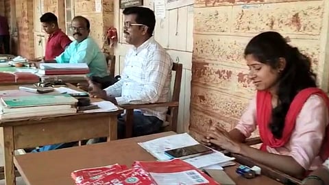 shortage of stamp paper in ratnagiri