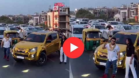 Stunt On Road Delhi Viral Video: