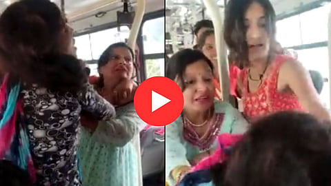 Delhi Bus Viral Video: