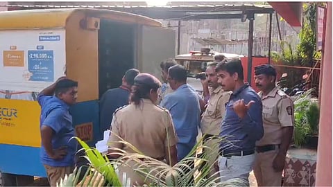 Cash Seized in Bhandup Mumbai