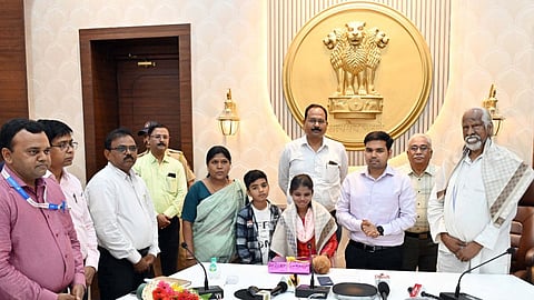 success story of mala papadkar orphan and blind cracked mpsc exam