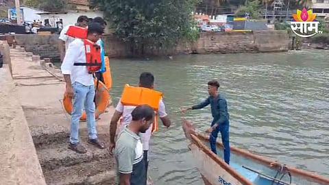 Sindhudurg Boat Accident: वेंगुर्ले बंदरात बोट उलटून मोठी दुर्घटना! चारही खलाश्यांचे मृतदेह सापडले; शोधमोहिम थांबली