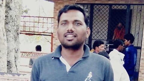 akola youth passed away due to electric shock