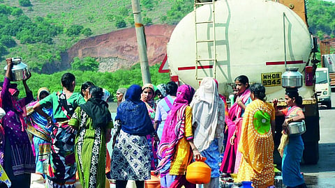 Latur Water Crisis: लातूर जिल्ह्यात पाणीटंचाईची तीव्रता अधिक गडद; ग्रामीण भागात १५ दिवसांनी पाणी पुरवठा