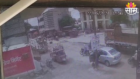 26 lakh stolen from car in 20 seconds near deglur nanded