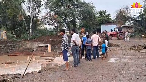 rain hits sangli miraj malgaon road disrupts traffic diverted from takli