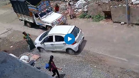 पुणे पोर्शे अपघाताची आळंदीत पुनरावृत्ती? अल्पवयीन कार चालकाकडून नागरिकांना चिरडण्याचा प्रयत्न, Video