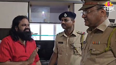 chiplun police arrests bhondubaba along with the two