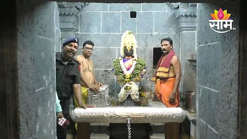 भाविकांसाठी आनंदाची बातमी! तब्बल अडीज महिन्यानंतर पंढरपूरच्या विठुरायाचे पदस्पर्श दर्शन सुरू