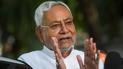 Nitish Kumar: मुख्यमंत्री नितीश कुमार यांची प्रकृती खालावली, रुग्णालयात दाखल