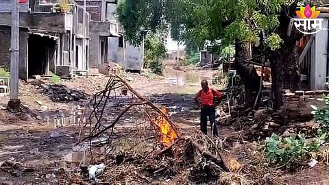 road washed out in kalamb near nandurbar