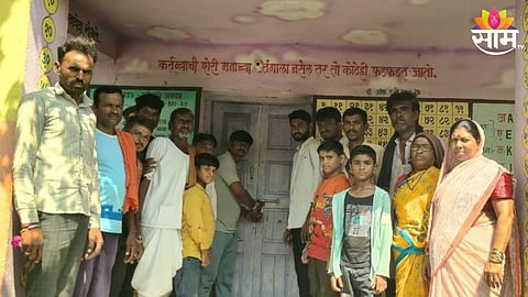 nanded kautha tanda villagers lock school demanding adequate teachers
