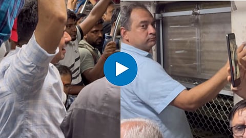 मुंबई लोकल ट्रेनमध्ये प्रवाशांनी गायलं शाहरुख खानचं हिट गाणं; सोनू निगमनेही केलं तोंडभरून कौतुक