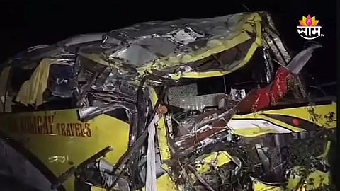 Lucknow Agra Expressway Accident: भीषण अपघात! डबल डेकर बस- कारची धडक; ६ जण जागीच ठार, ३० हून अधिक जखमी