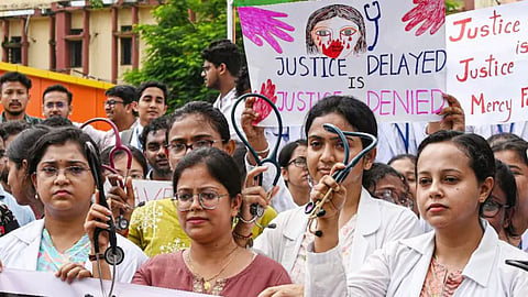Nationwide IMA Doctor Strike: आज मुंबई, पुण्यासह देशभरात डॉक्टरांचा संप! IMA कडून २४ तास बंदची हाक; कोण-कोणत्या सेवा बंद राहणार? वाचा...