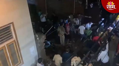 मेरठमध्ये तीन मजली घर कोसळलं, एकाच कुटुंबातील 10 जण ढिगाऱ्याखाली अडकले; बचाव कार्य सुरू