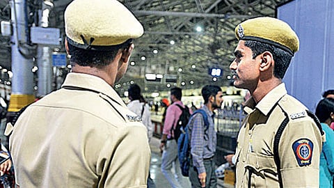 Home Gaurd Allowance: राज्यातील होमगार्डच्या भत्यात मोठी वाढ, ४०,००० जणांना होणार लाभ