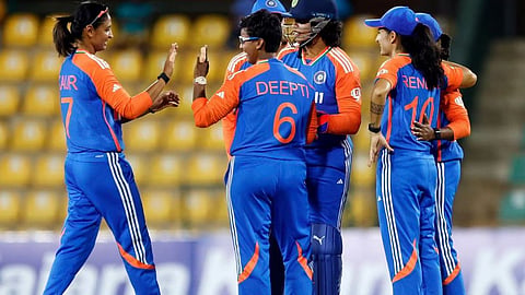 IND-W vs NZ -W: टीम इंडियाच्या फलंदाजांचा फ्लॉप शो! पहिल्याच सामन्यात न्यूझीलंडकडून दारुण पराभव