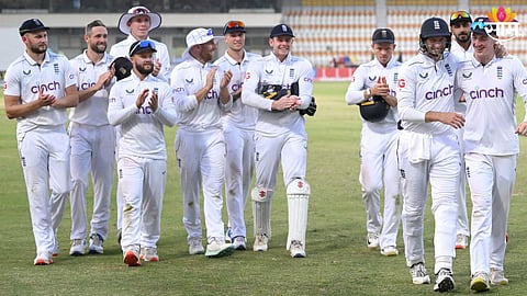 PAK vs ENG: १४७ वर्षांच्या इतिहासात सर्वात लाजिरवाणा पराभव; इंग्लंडने पाकिस्तानची लाज काढली
