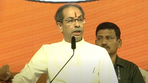 'मी श्वानप्रेमी, पण लांडग्यावर प्रेम करणारा नाही; दसरा मेळाव्यात उद्धव ठाकरेंचा विरोधकांवर हल्लाबोल
