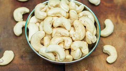 How to Identify Real Cashew