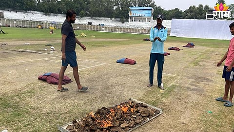 Ranji Trophy: BCCI चा ढिसाळ कारभार! खेळपट्टी सुकवण्यासाठी करावा लागतोय देसी जुगाड - Photo