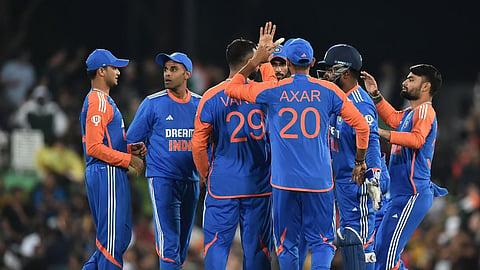 टीम इंडियाचा विजयी'तिलक'; दणदणीत विजयासह मालिकेत २-१ ने घेतली आघाडी