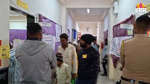Maharashtra Assembly Election Voting: मतदान सुरू होताच राज्यात अनेक ठिकाणी EVM पडले बंद, नागरिक वैतागले