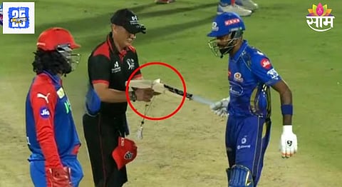 Umpire Checks Hardik Pandya Bat