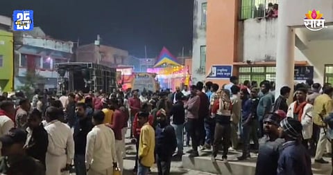 Accident: मध्यरात्री अपघाताचा थरार, भरधाव कार वरातीमध्ये घुसली; तिघांचा जागीच मृत्यू, १६ गंभीर