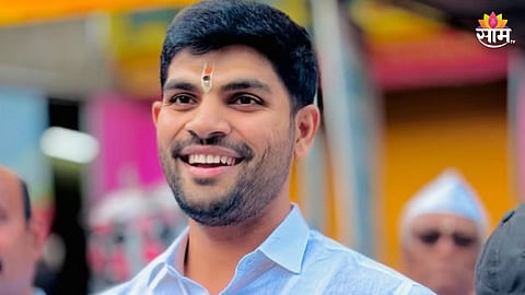 Akshay Kardile : राहुरीत पुन्हा कर्डिले पॅटर्न! शरद पवारांच्या उमेदवाराचा १ लाख मतांनी पराभव; वडिलांच्या आठवणीत अक्षय झाले भावुक