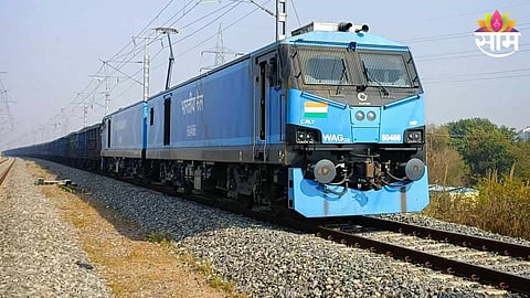 Bengaluru-Mumbai Superfast Train