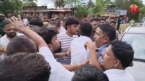 Crime: शिंदेसेनेच्या आमदाराच्या PA ला गोव्यात मारहाण, कुटुंबीयांनाही सोडलं नाही
