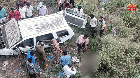 Kolhapur Accident: कोल्हापूरात अपघाताचा थरार, भरधाव कार पुलावरून ओढ्यात कोसळली; एकाचा मृत्यू तर तिघे गंभीर जखमी